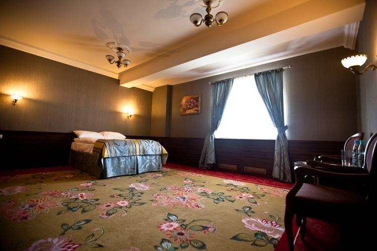 Hotel Zloty Mlyn Majkow Piotrków Trybunalski Rom bilde